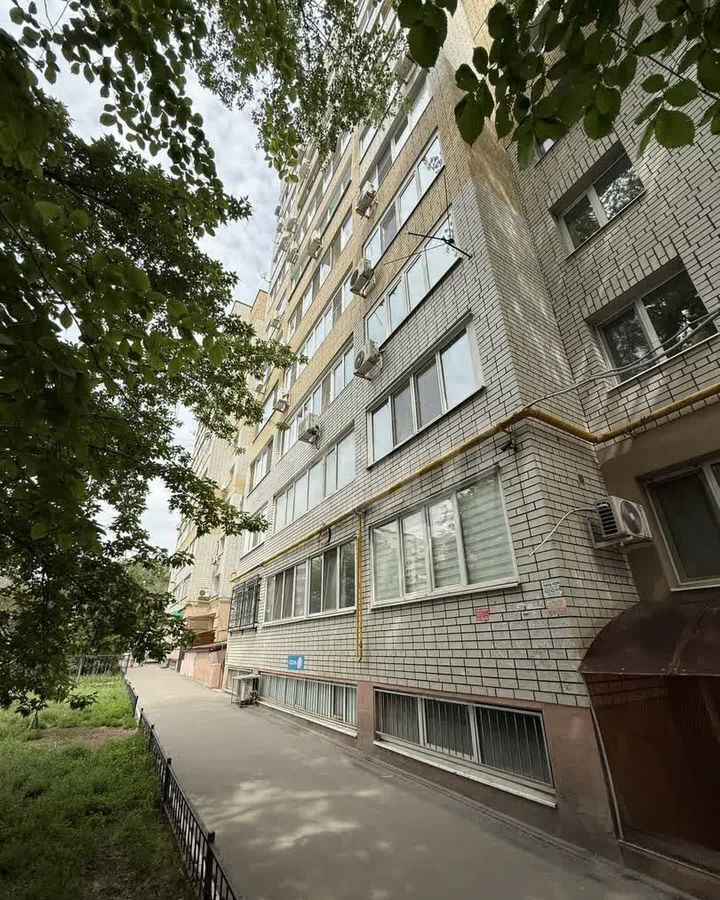 квартира г Саратов р-н Фрунзенский ул Шелковичная 64/66 фото 32