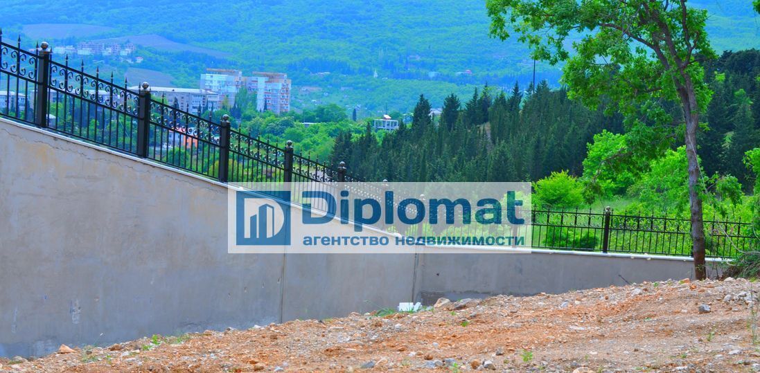 земля г Ялта пгт Гурзуф фото 1