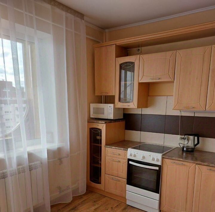 квартира г Омск р-н Центральный ул Омская 117/2 фото 5