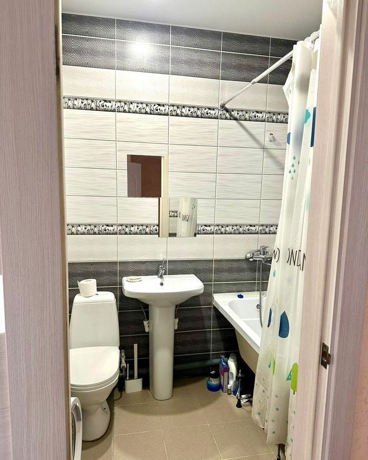 квартира г Уфа р-н Кировский ул Караидельская 54/1 фото 6