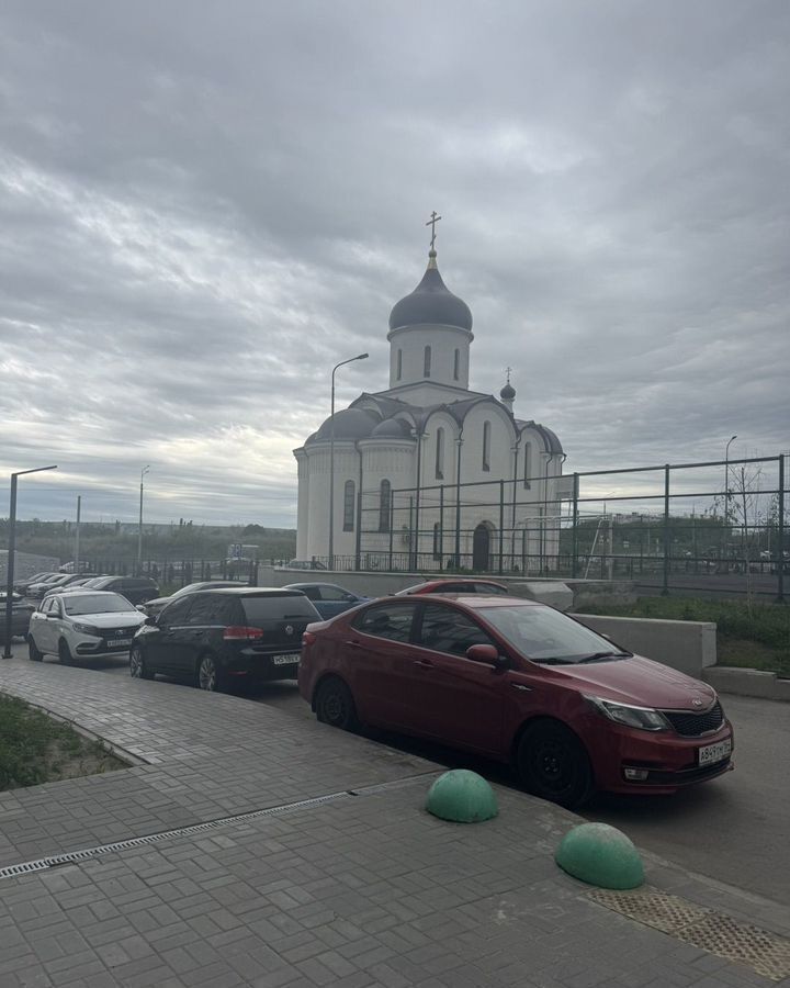 квартира г Саратов р-н Кировский Солнечный 2 ул им Академика Семенова Н.Н. 17 ЖК «Лето» фото 27