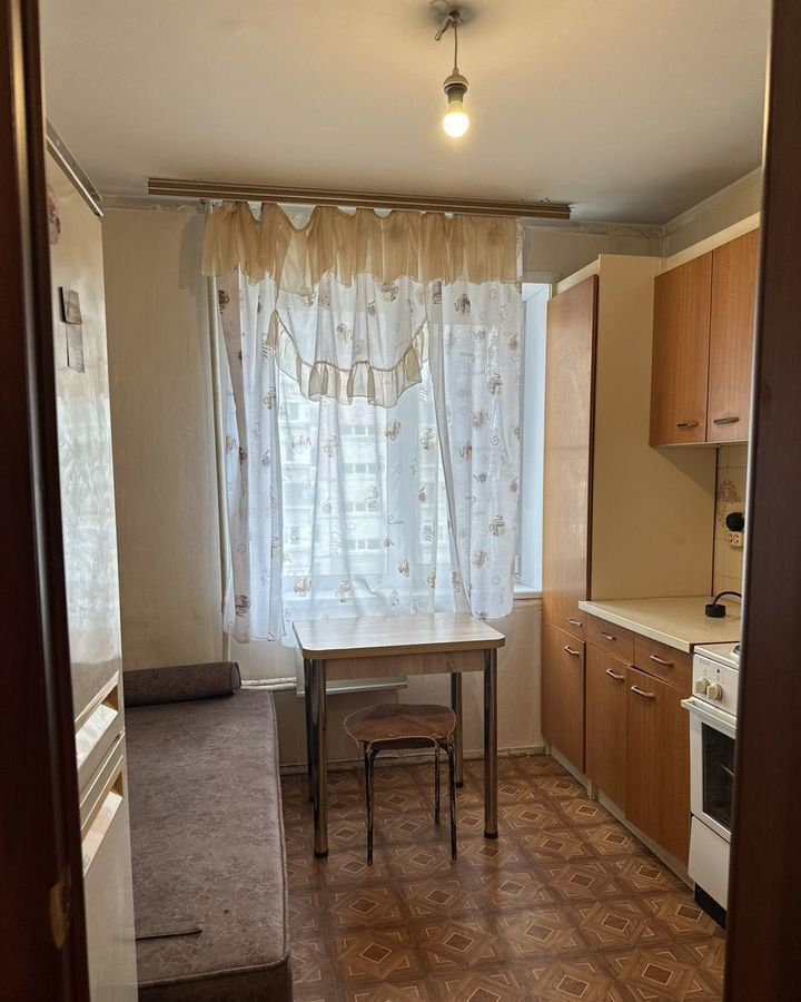 квартира г Тольятти р-н Автозаводский ул Маршала Жукова 2б фото 2