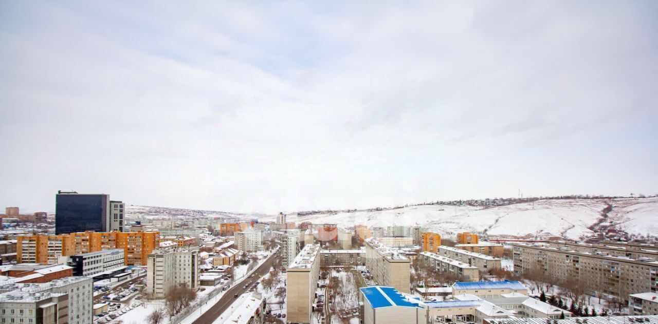 квартира г Красноярск р-н Железнодорожный ул Республики 47 фото 36