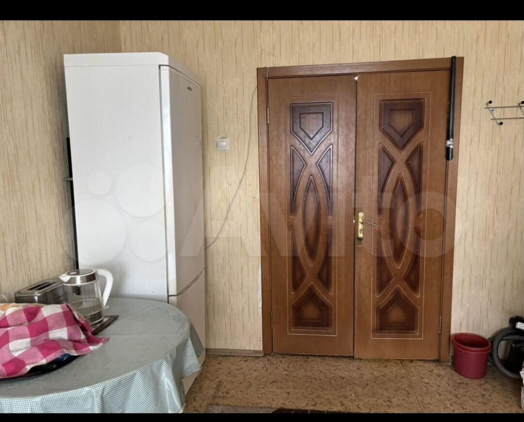 комната г Набережные Челны р-н Автозаводский б-р Цветочный 11б фото 1