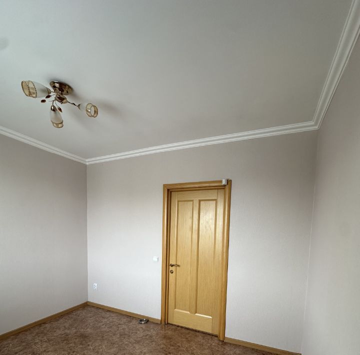 квартира г Оренбург р-н Дзержинский ул Салмышская 31 фото 7