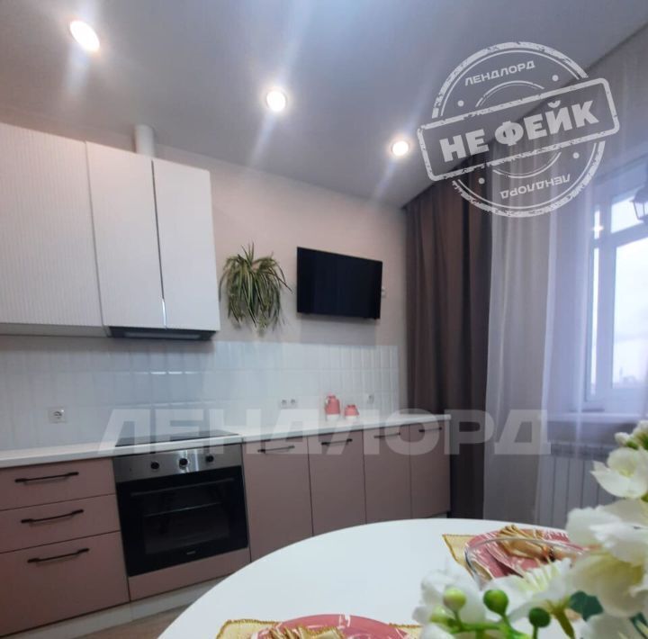 квартира г Батайск мкр Северный массив 2/8 фото 1