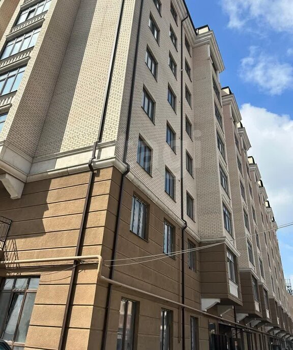 квартира г Владикавказ р-н Северо-Западный ул Весенняя 50а жилой дом на ул. Весенняя фото 2