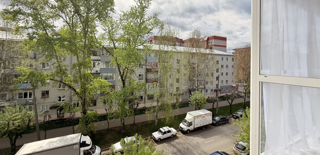 квартира г Киров р-н Первомайский ул Труда 57 фото 27