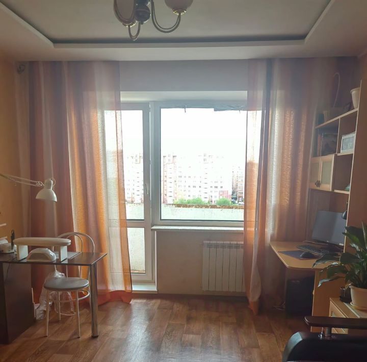 квартира г Омск р-н Кировский ул Дмитриева 1/4 фото 4