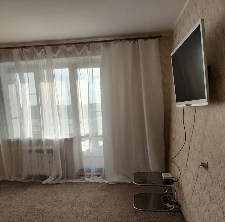 квартира г Омск р-н Октябрьский ул 6-я Линия 180 фото 3