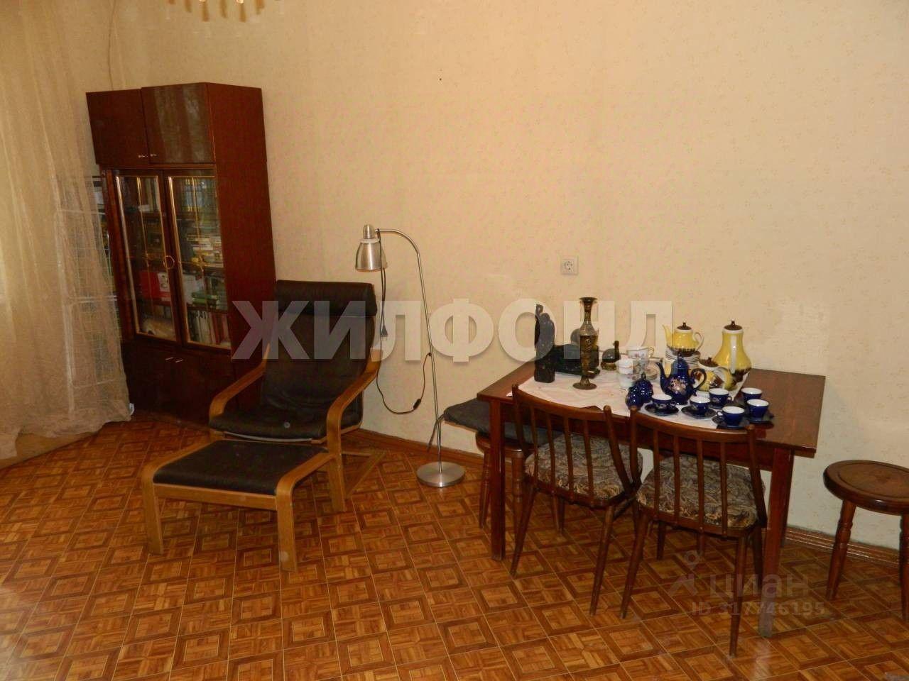 квартира г Новосибирск р-н Кировский ул Сибиряков-Гвардейцев 38 фото 2