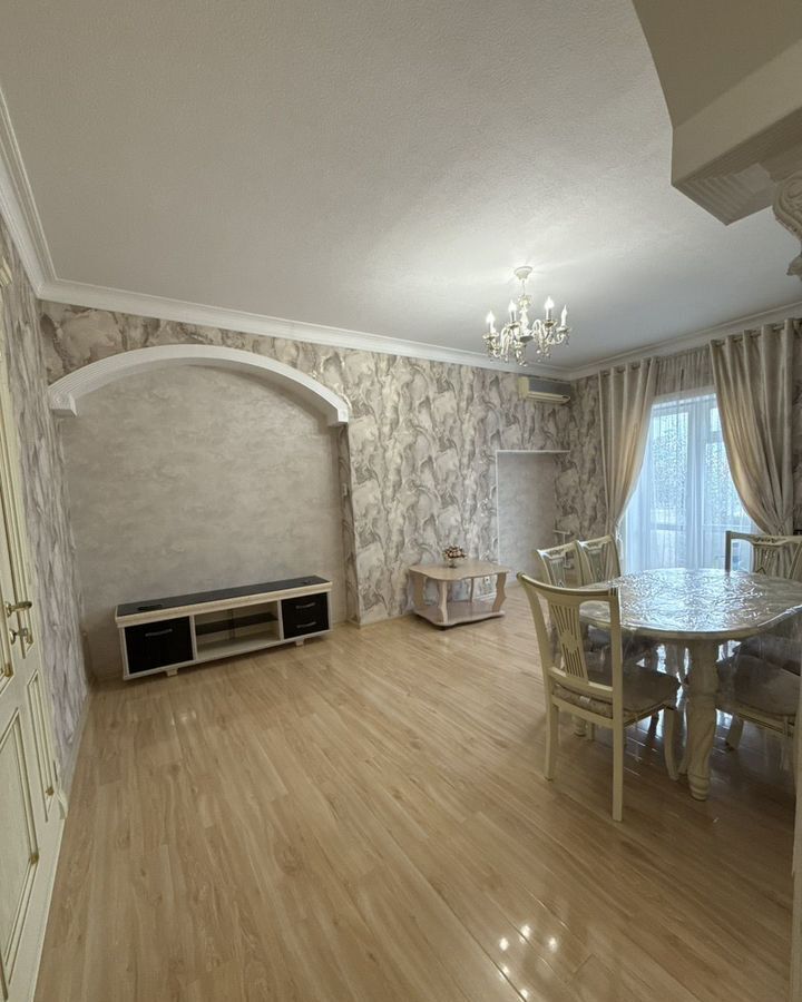 квартира г Грозный ул. Хамзата У. Орзамиева, 5 фото 2