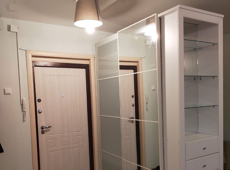 квартира г Омск р-н Кировский ул 12 Декабря 1к/1 фото 8