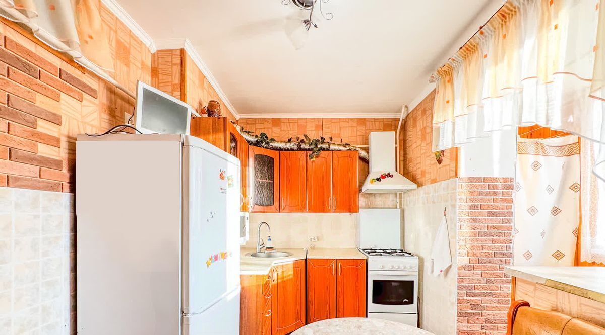 квартира г Оренбург р-н Ленинский ул Центральная 16/3 фото 1