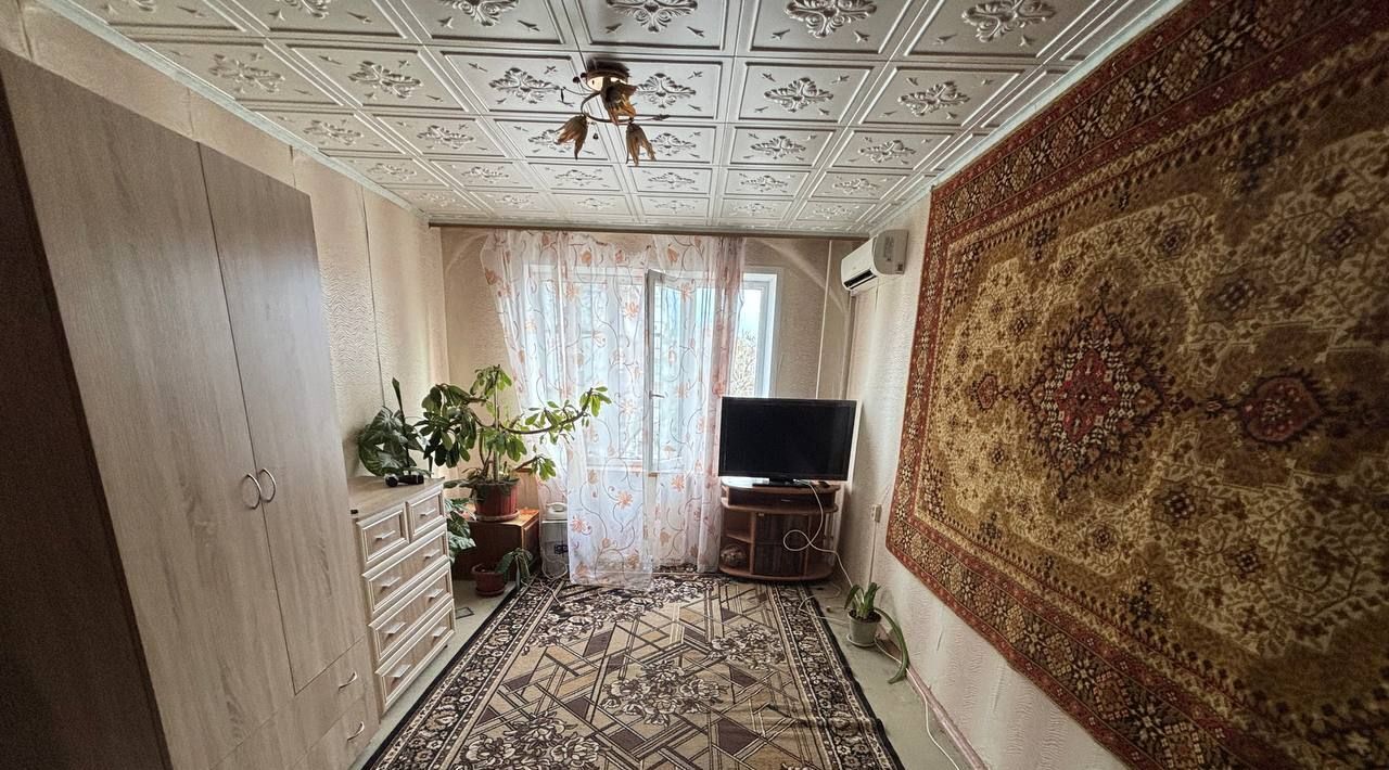 квартира г Тольятти р-н Автозаводский б-р Буденного 10 фото 1