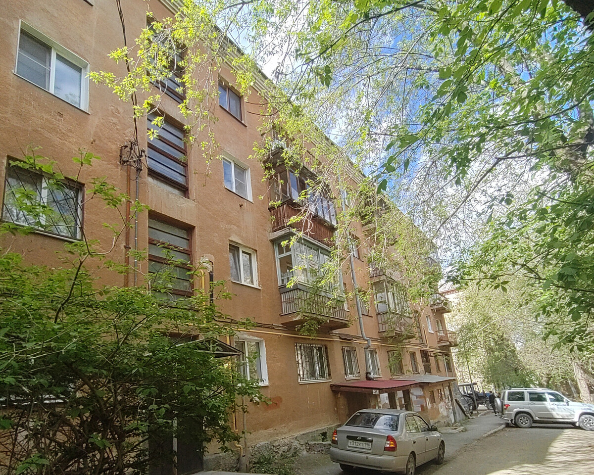 квартира г Екатеринбург р-н Верх-Исетский Динамо ВИЗ ул Энергостроителей 15 м-н фото 1