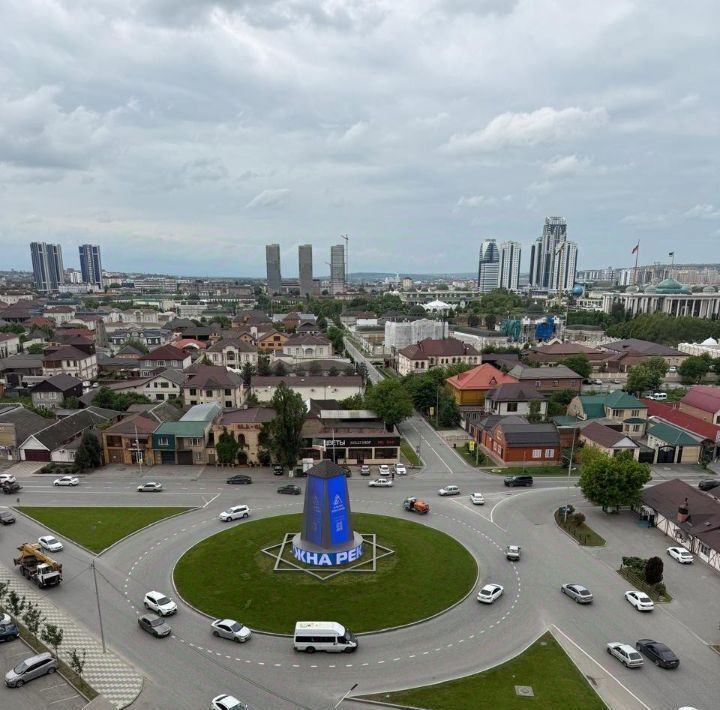 квартира г Грозный р-н Ленинский ул Субры Кишиевой 9/3 фото 2