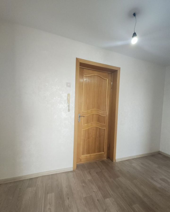 квартира г Каменск-Шахтинский ул Героев Пионеров 83 фото 16