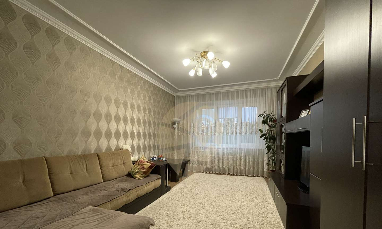квартира г Старый Оскол микрорайон Королёва м-н, 7 фото 1