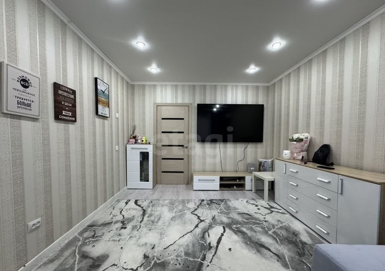 квартира г Старый Оскол мкр-н Королёва, 31А фото 4