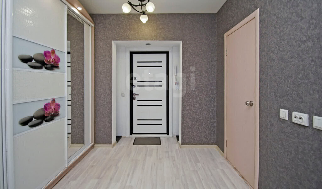 квартира г Омск ул Мельничная 87к/3 фото 8