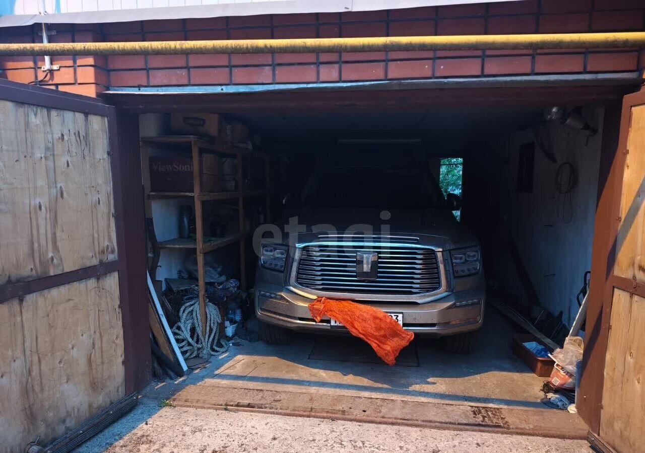 дом г Старый Оскол ул Горького фото 18