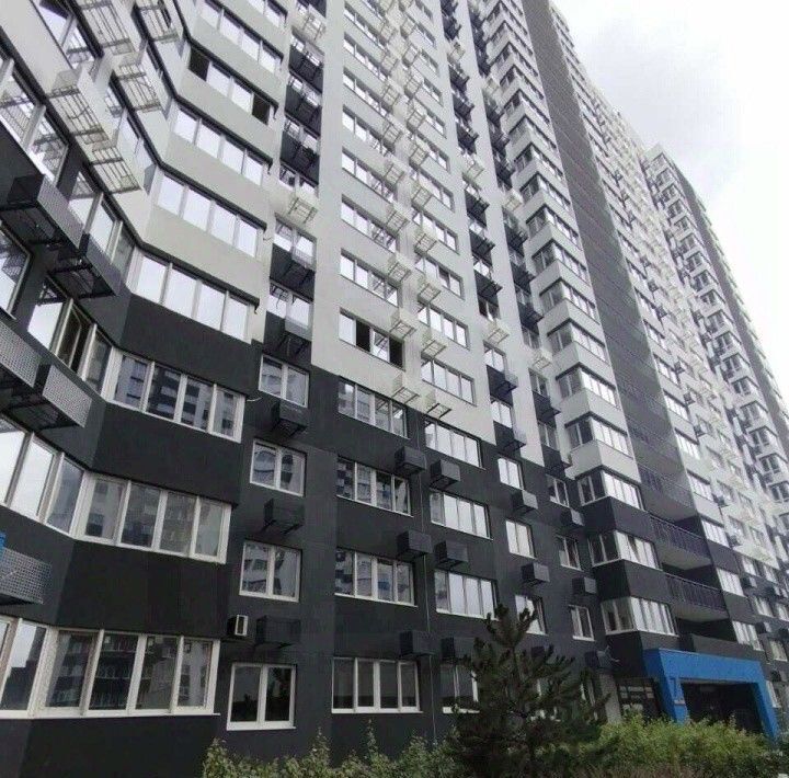 квартира г Новороссийск р-н Центральный ул Куникова 47б фото 28