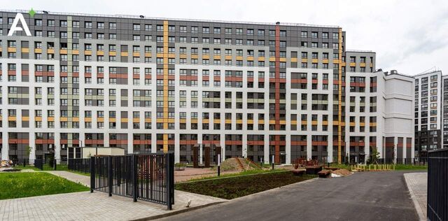 метро Комендантский Проспект дом 87к/1 округ Юнтолово фото