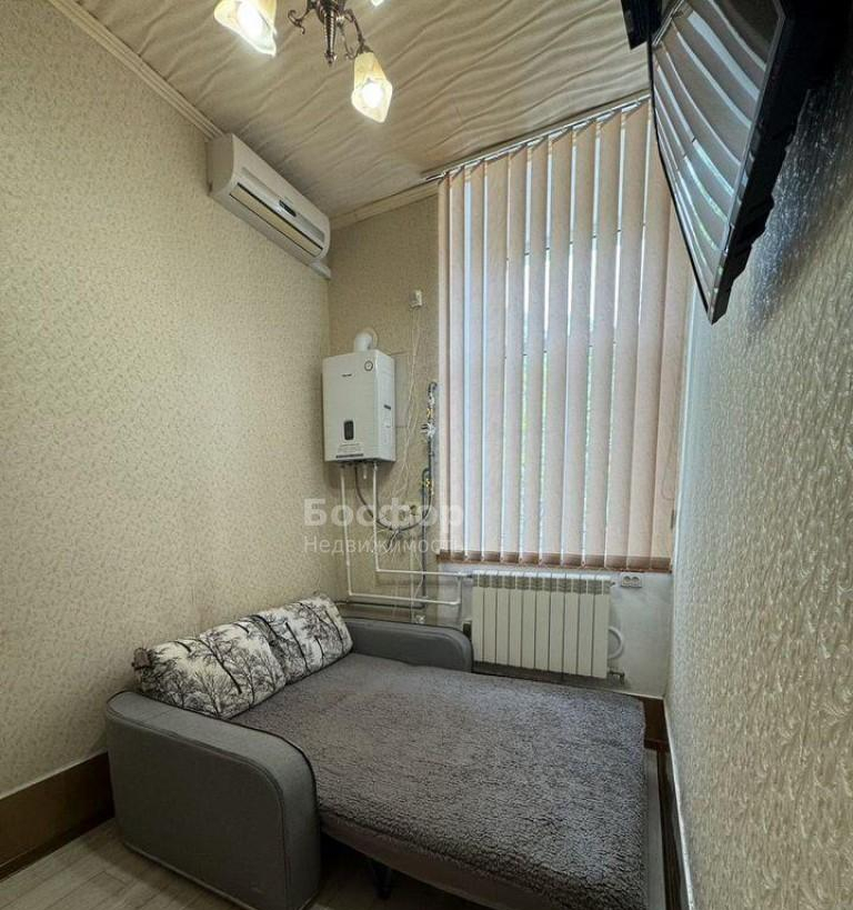 квартира г Феодосия ул Революционная 15 фото 9