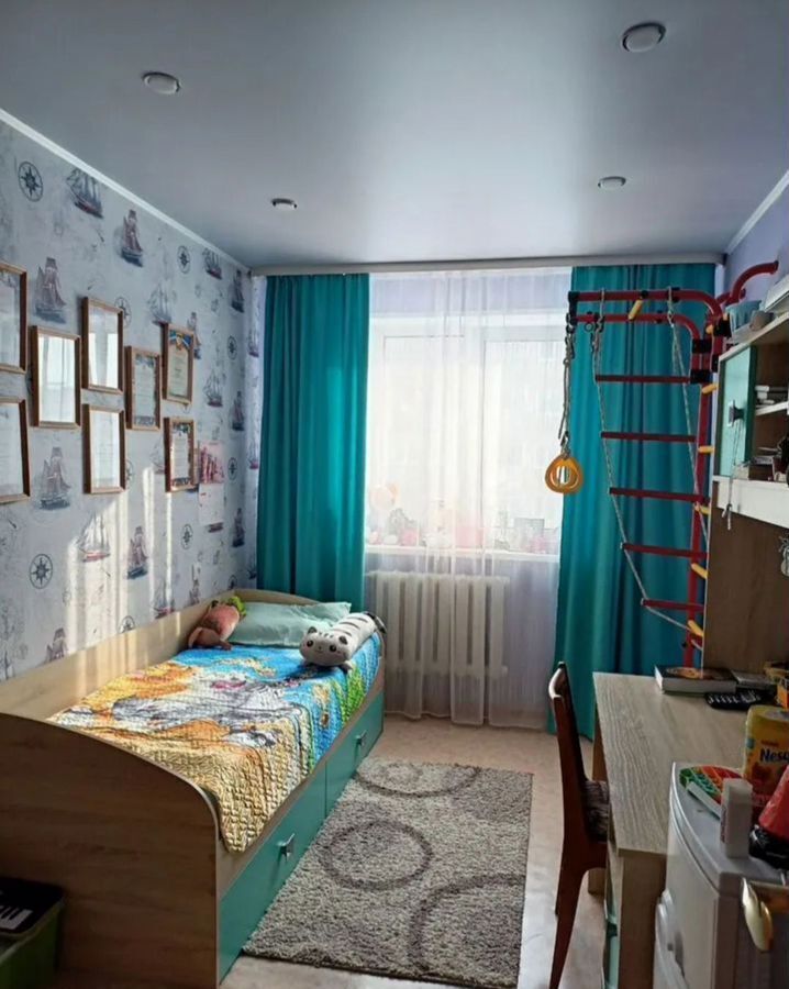квартира г Усть-Катав Усть-Катавский г. о., 2-й мкр-н, 3 фото 4