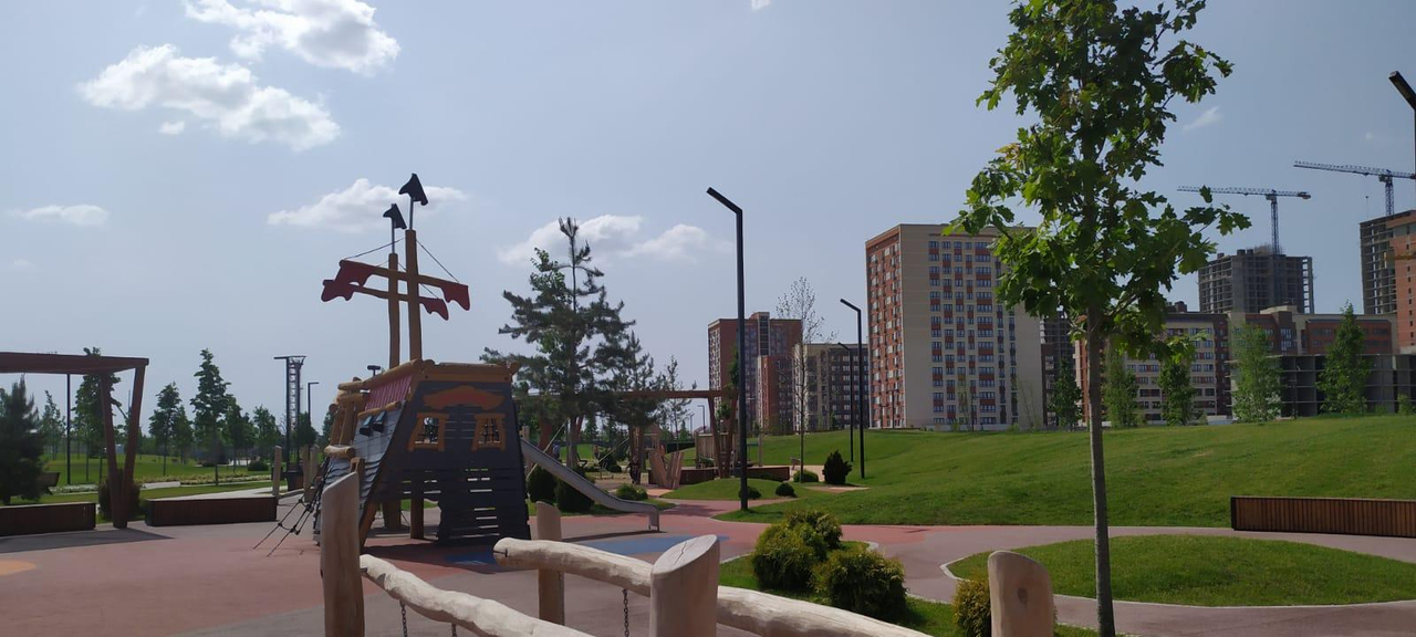 квартира г Краснодар п Знаменский ул Природная 25 микрорайон «Родные просторы» 10Б к 24 / Светлая улица фото 2