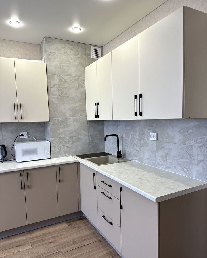 квартира г Курск р-н Сеймский ул Энгельса 115а/3 фото 12