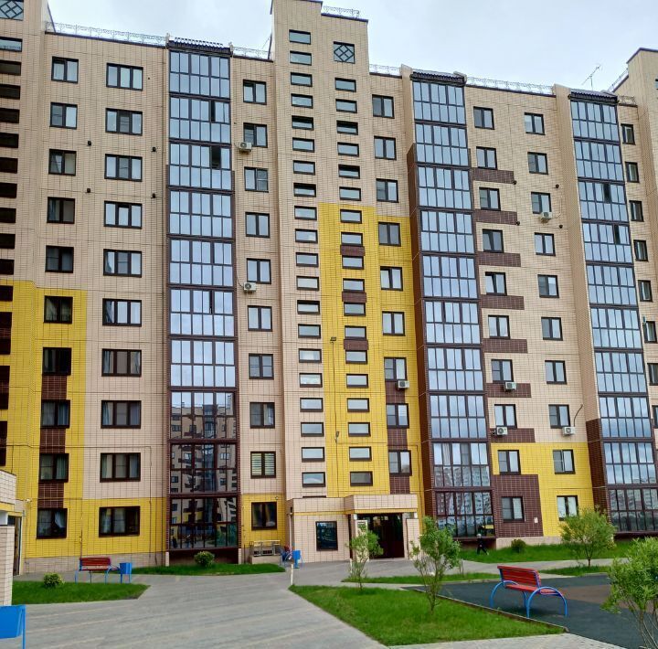 квартира г Омск р-н Центральный проезд 6-й Амурский 18 фото 1