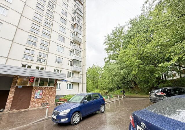 метро Пражская ул Чертановская 48к/2 фото