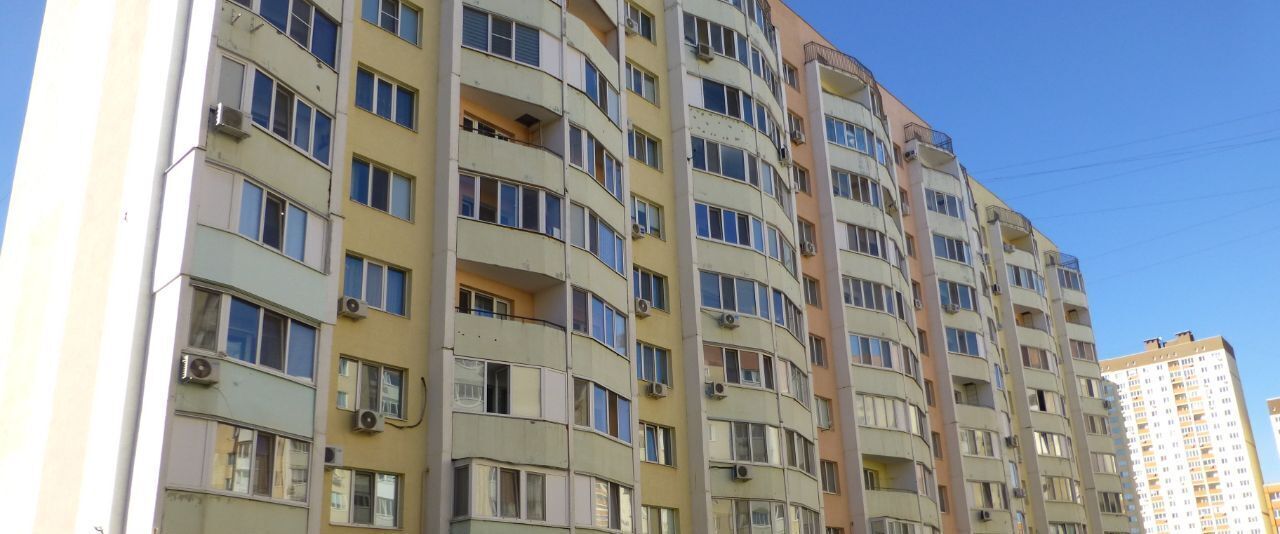 квартира г Саратов р-н Кировский ул им Оржевского В.И. 6а фото 2