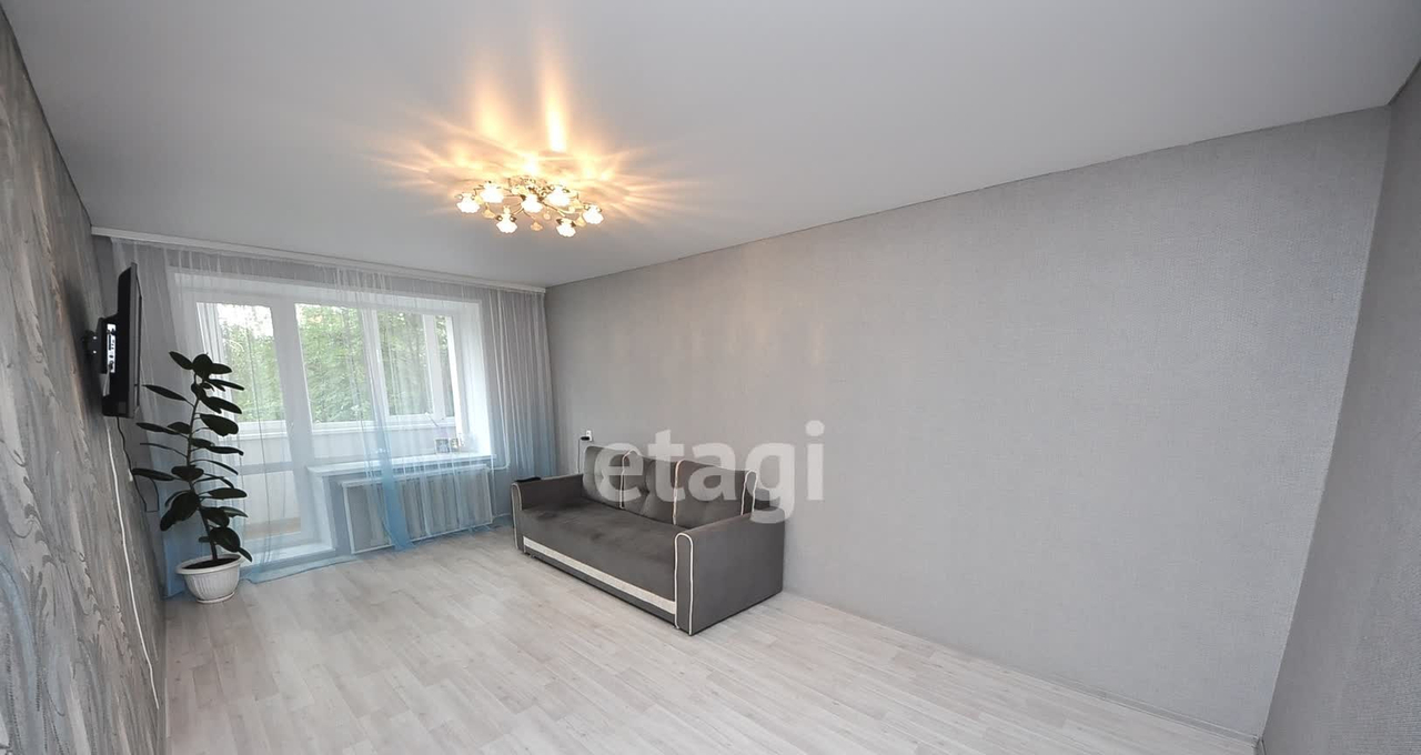 квартира г Салават ул Уфимская 102 фото 1