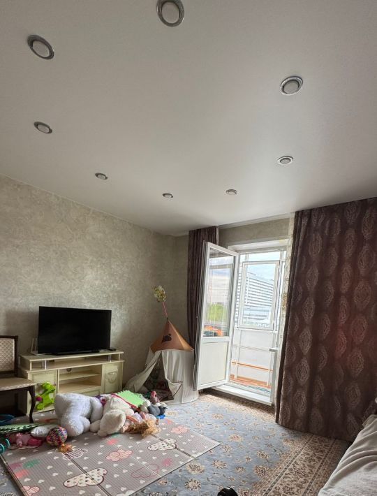 квартира г Красноярск р-н Советский ул Молокова 68 фото 3