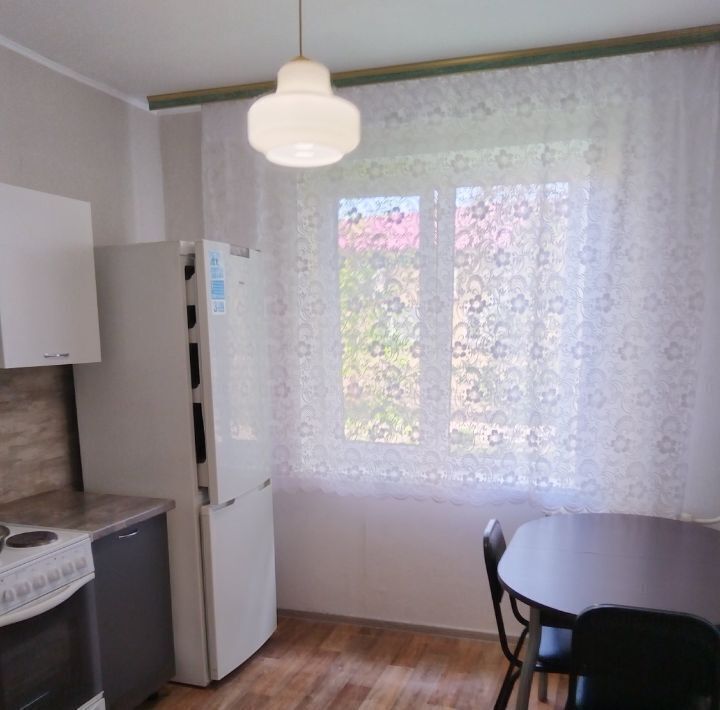 квартира г Омск р-н Кировский ул Конева 30 фото 2