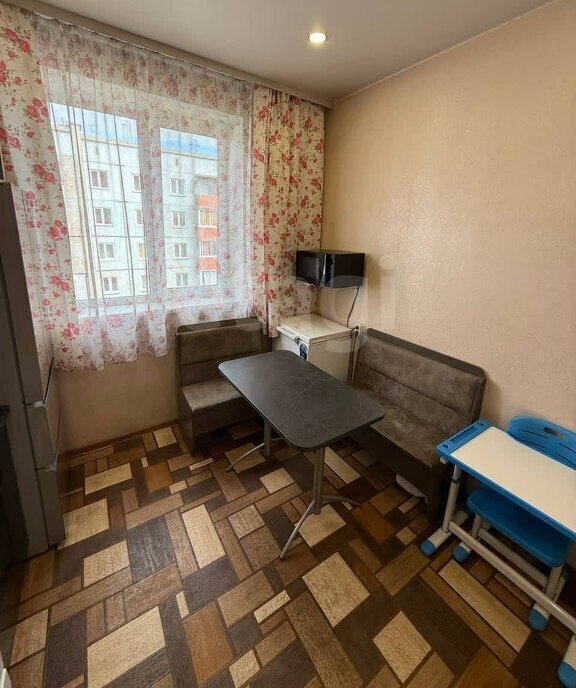 квартира г Черногорск ул Юбилейная 32к/2 фото 4