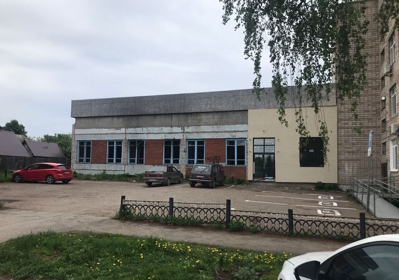 торговое помещение р-н Бирский г Бирск ул Корочкина 4 фото 2