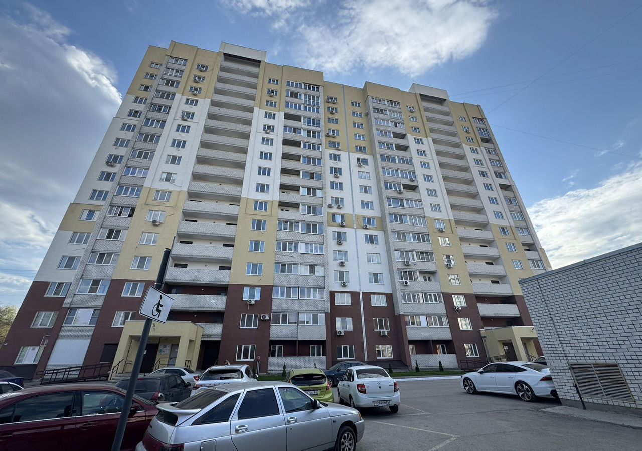 квартира г Саратов р-н Заводской ул Кавказская 22 фото 1
