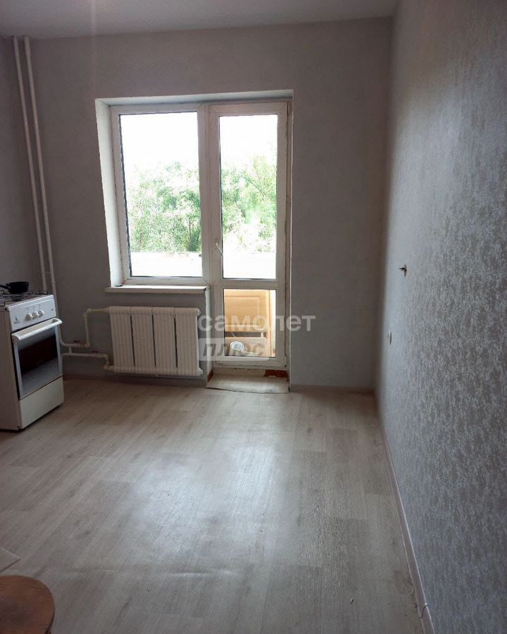 квартира г Омск р-н Советский ул Малиновского 10/1 фото 2