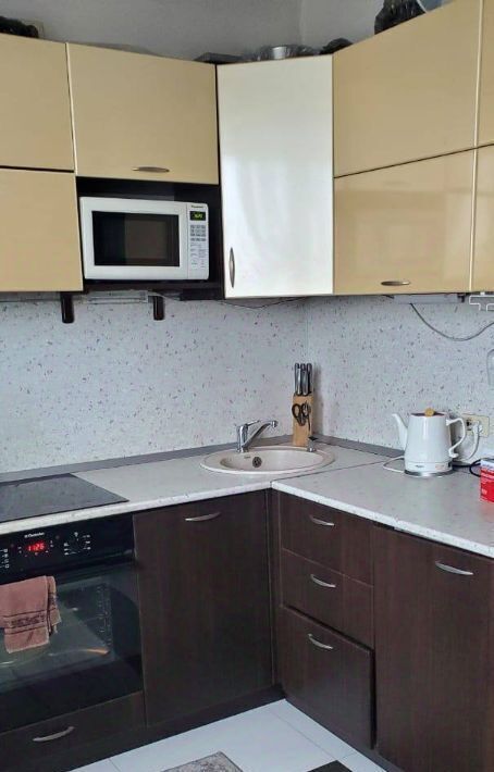 квартира г Челябинск р-н Советский ул Техникумовская 19 фото 3