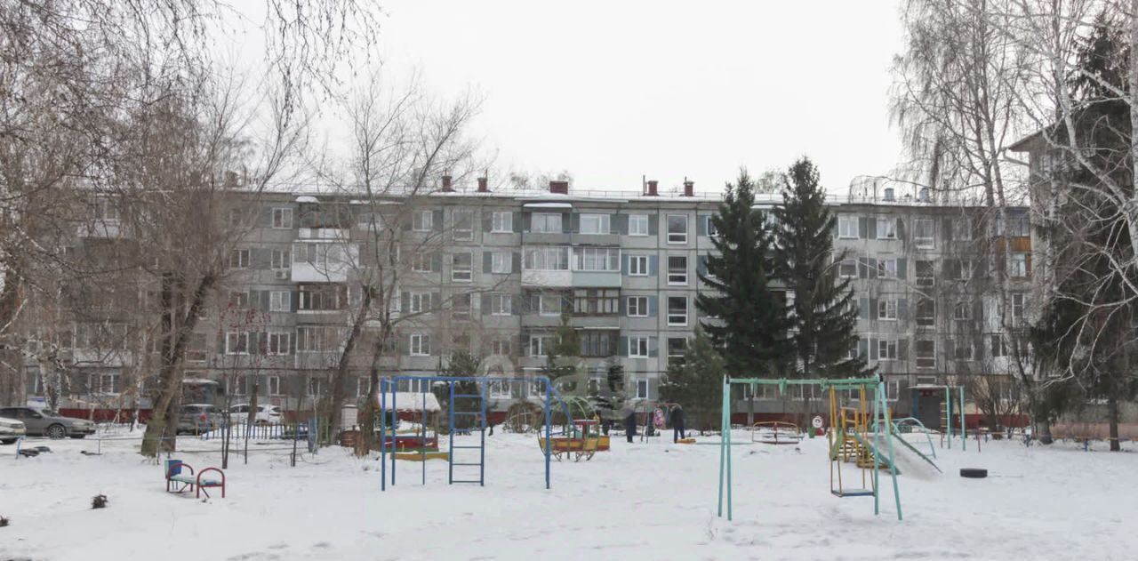 квартира г Омск р-н Кировский ул Волгоградская 12б фото 26