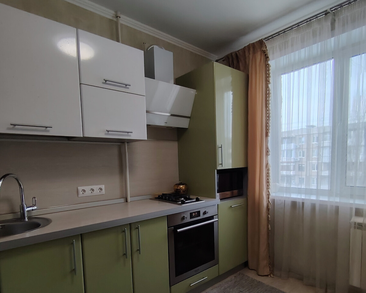 квартира г Саратов р-н Октябрьский ул Новоузенская 46/52 фото 5