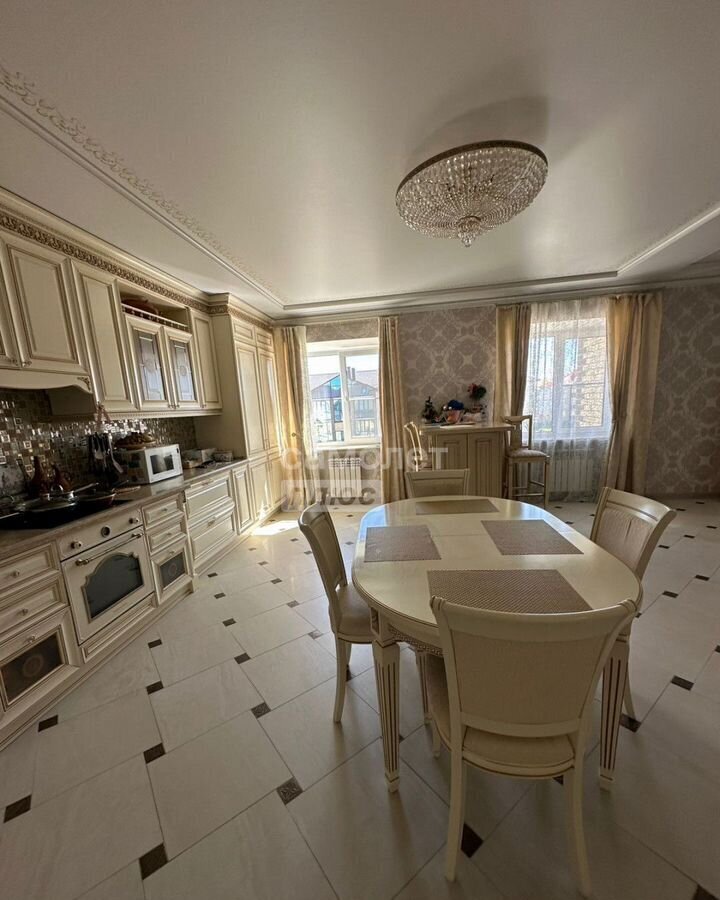 квартира г Коряжма ул Набережная им Н.Островского 78б фото 2