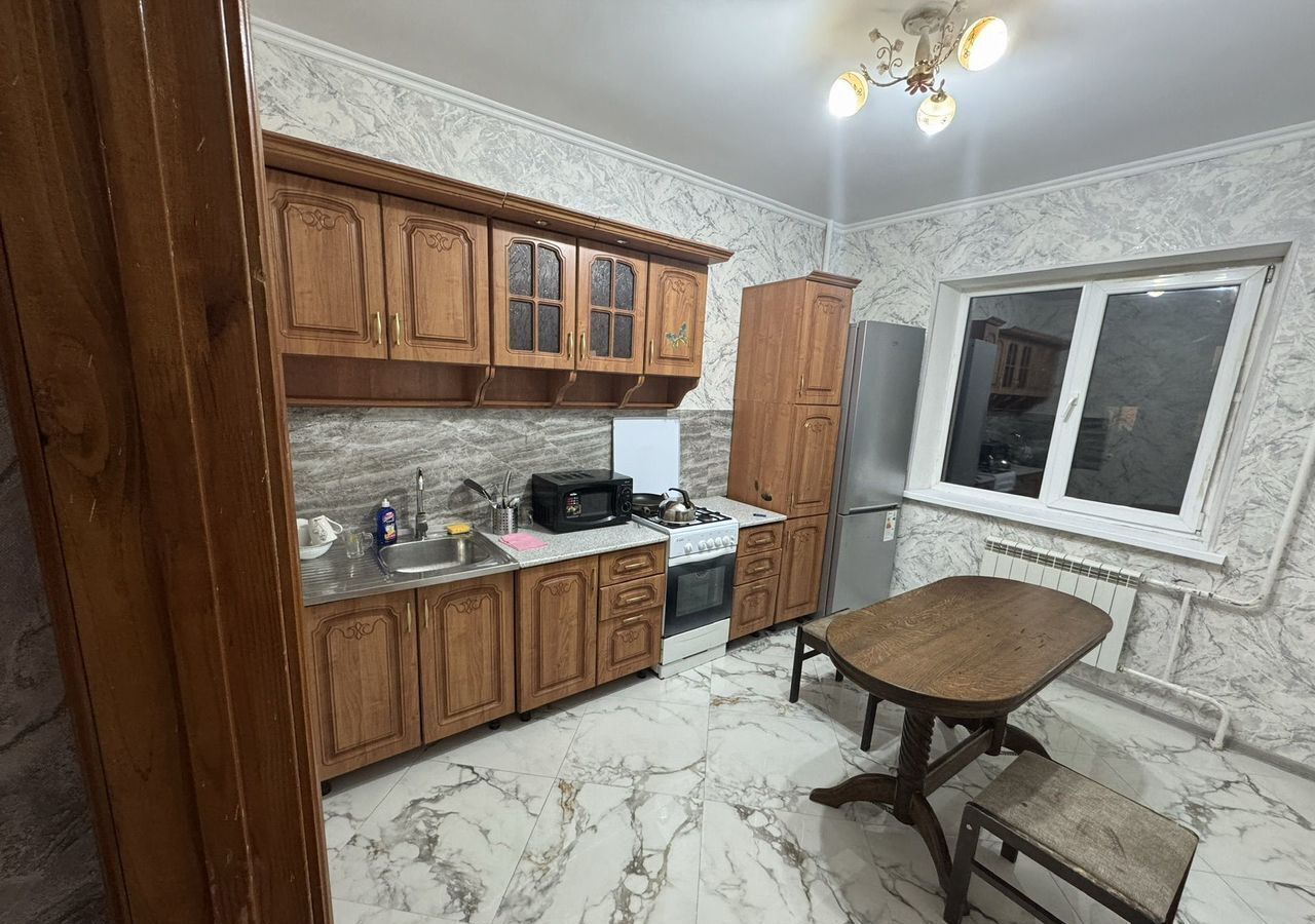 квартира г Курск р-н Центральный ул Карла Либкнехта 18 фото 1