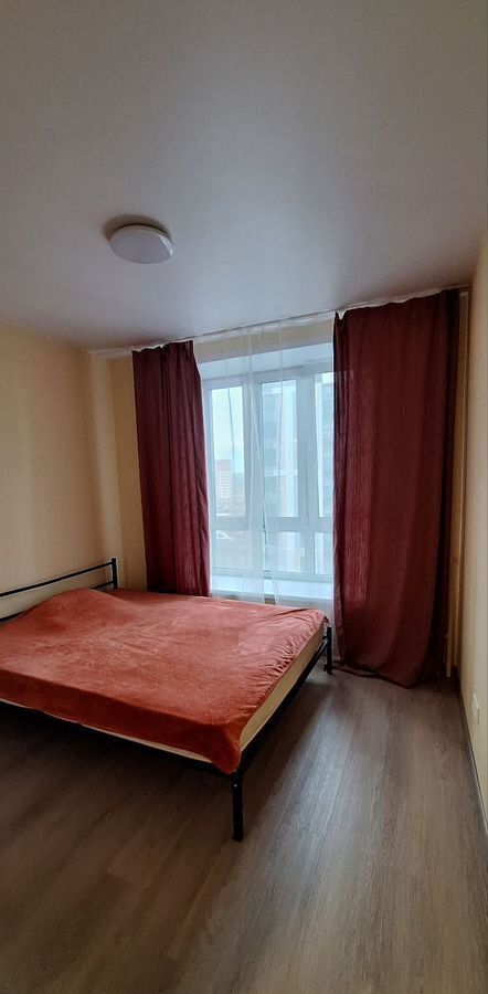 квартира г Кемерово р-н Ленинский б-р Строителей 60к/4 Кемеровская обл. — Кузбасс фото 1