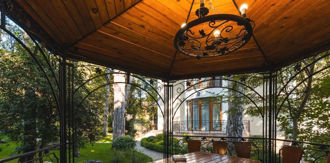 дом г Ялта п Горное ул Лесная фото 23