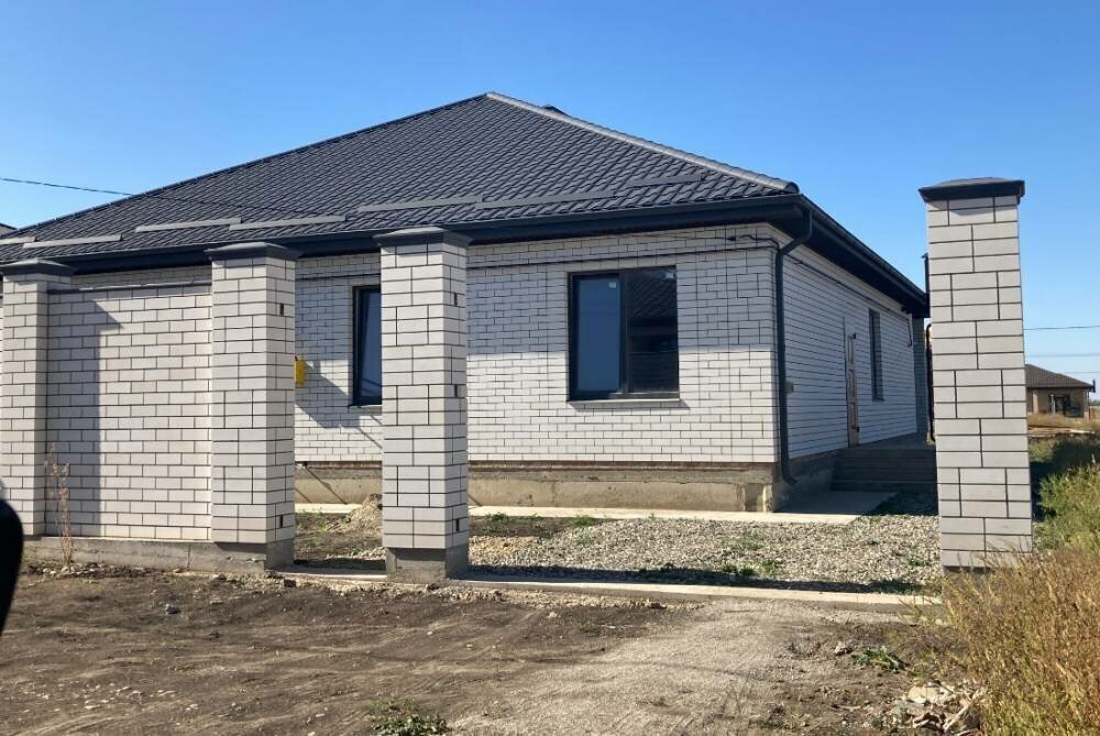 дом р-н Шпаковский г Михайловск ул Владимира Селёдкина 177 фото 1
